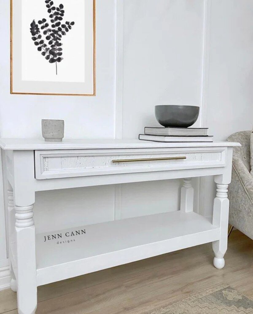 FM Casement Paint Sample