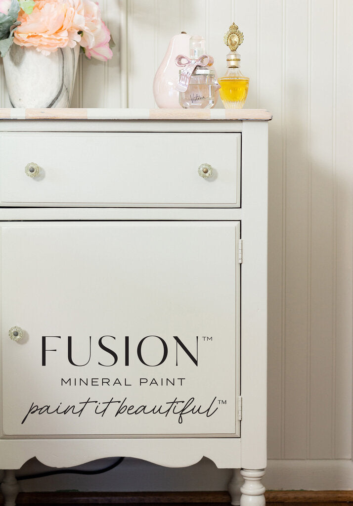 FM Chateau Paint Sample