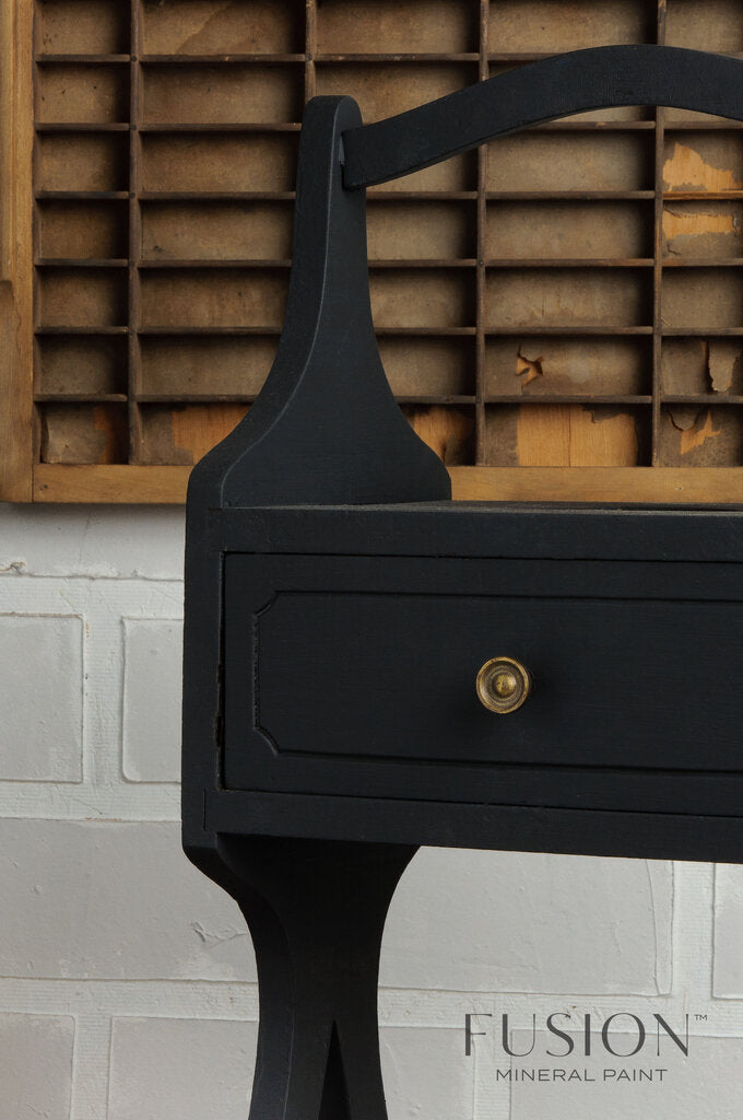 FM Coal Black Paint Sample