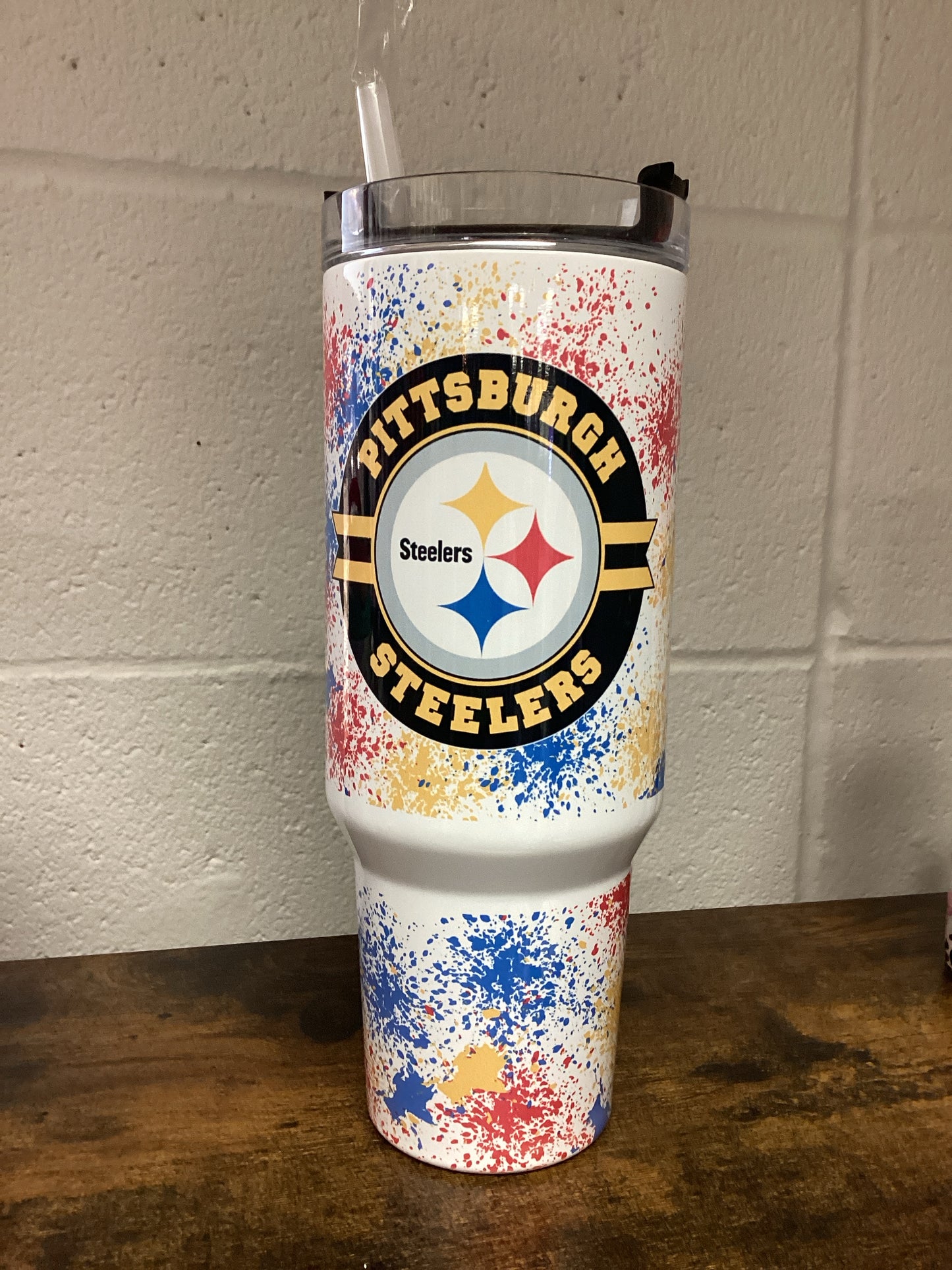 Pittsburgh Steelers 40 oz Tumbler - black handle