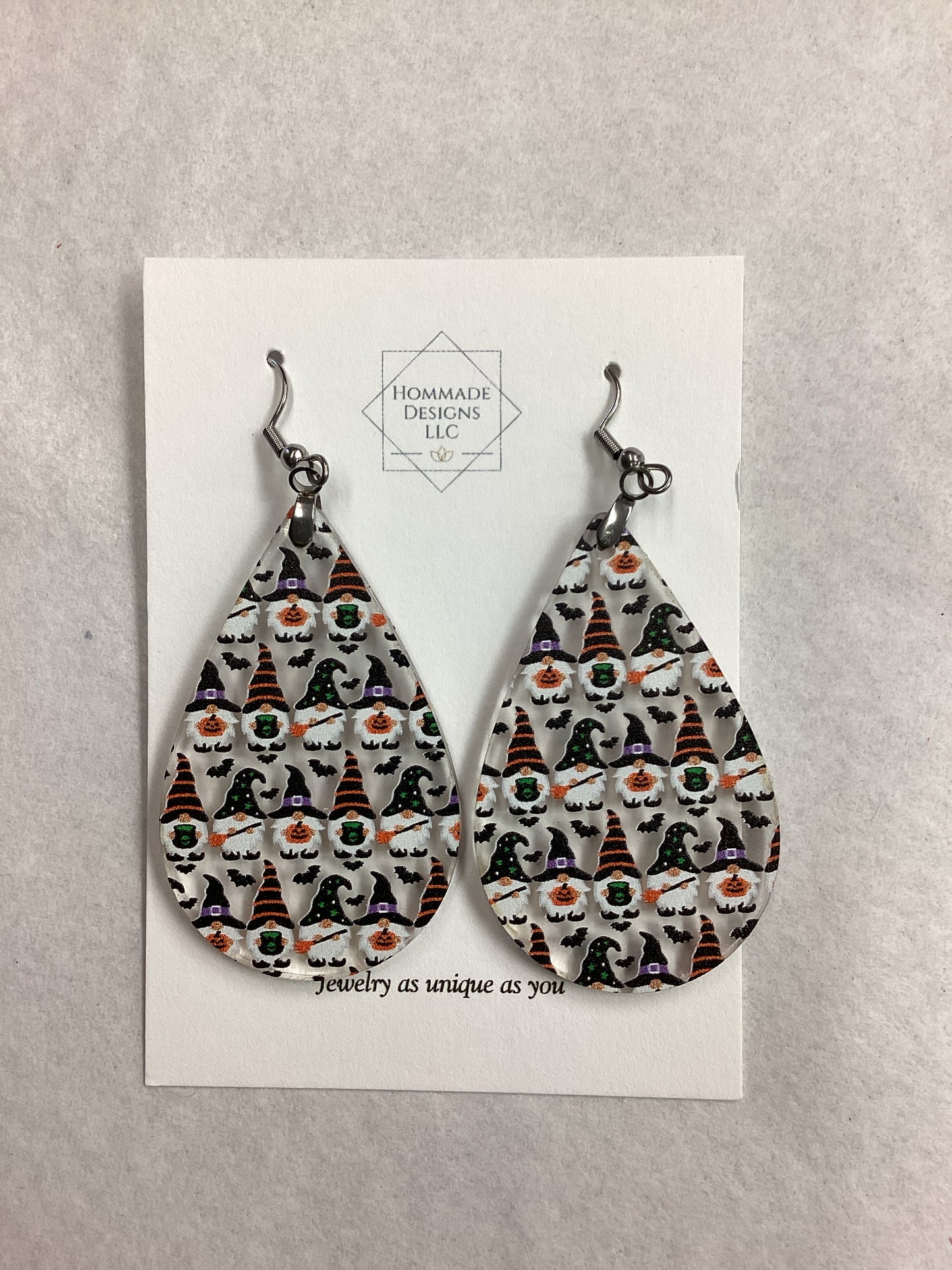 Hall - Gnome Earrings