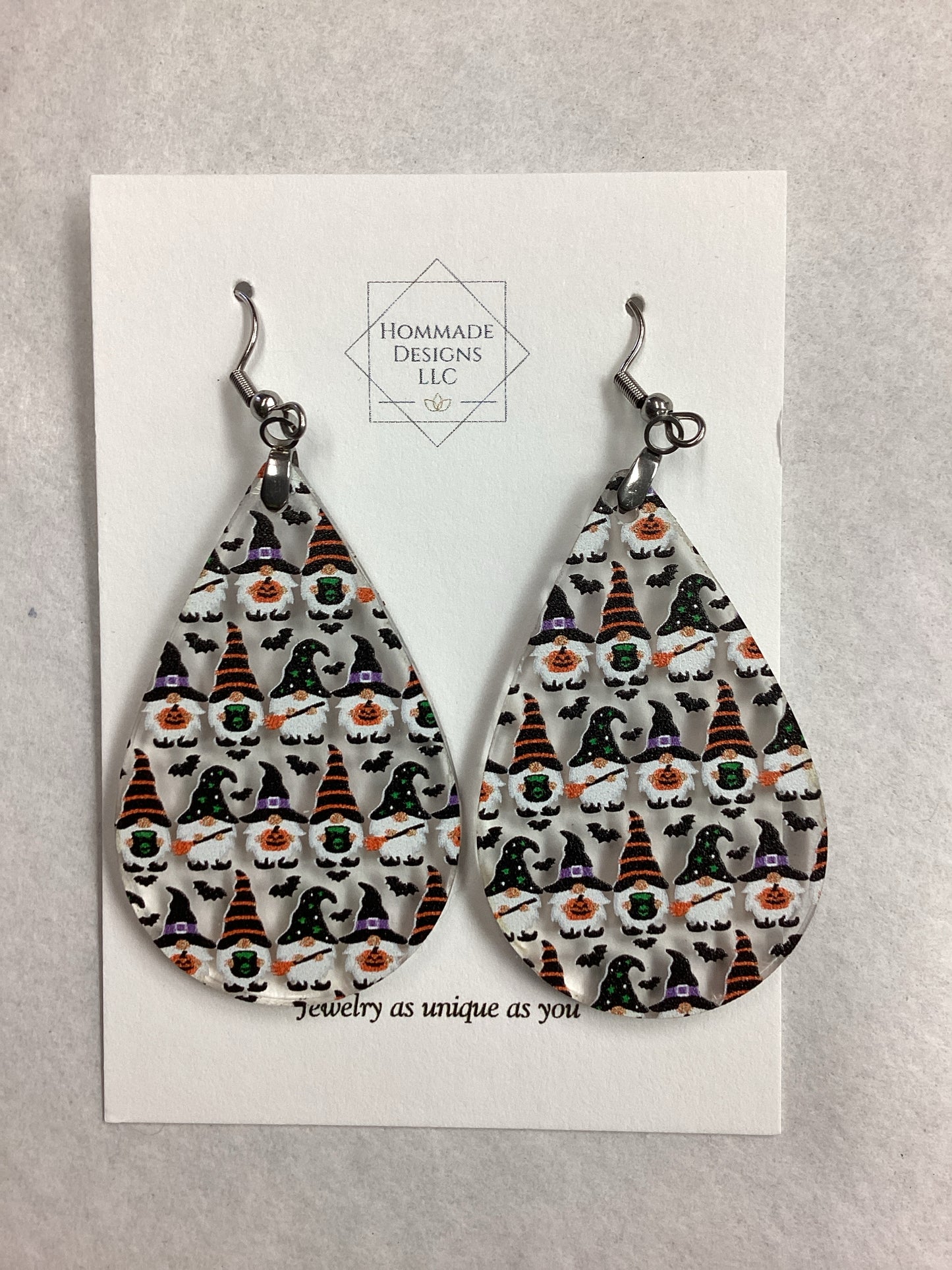 Hall - Gnome Earrings