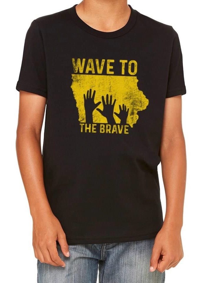 Wave to the Brave Youth Large