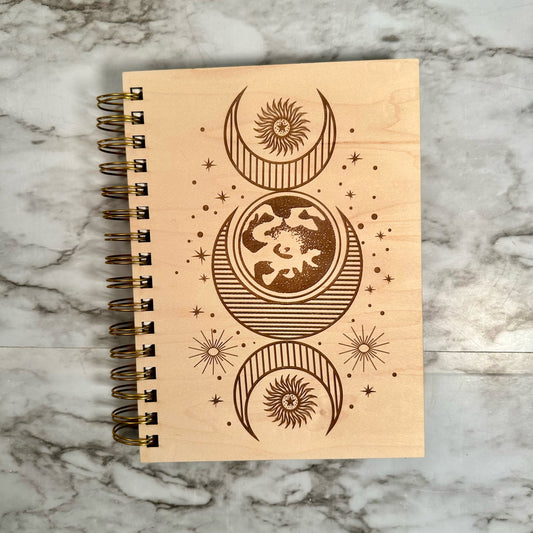 3 moon celestrial - Notebook