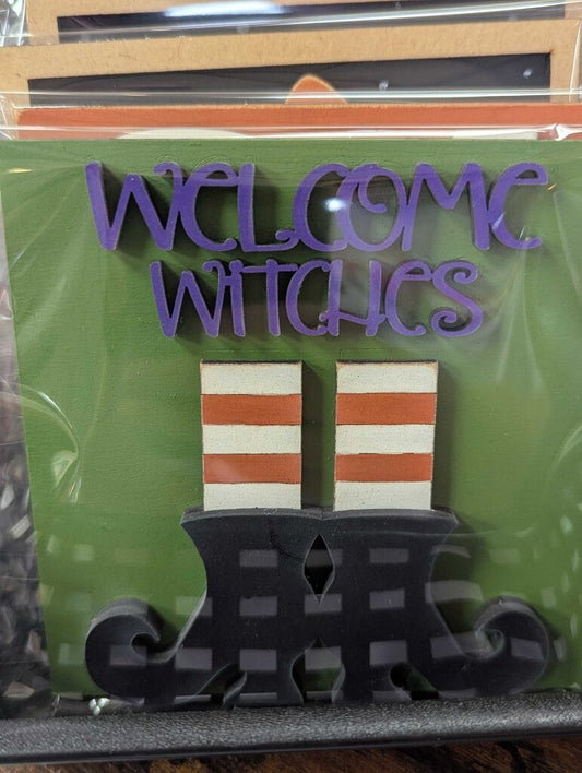 Welcome Witches Square