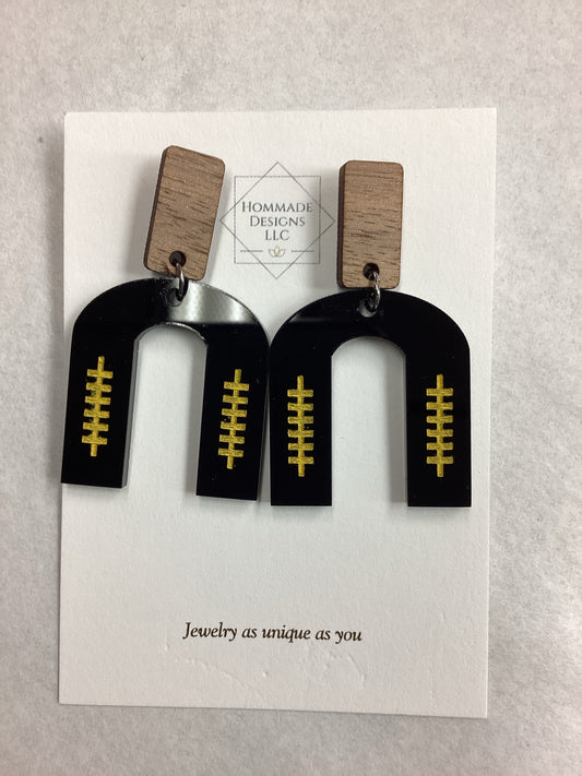 Iowa Arch Earrings