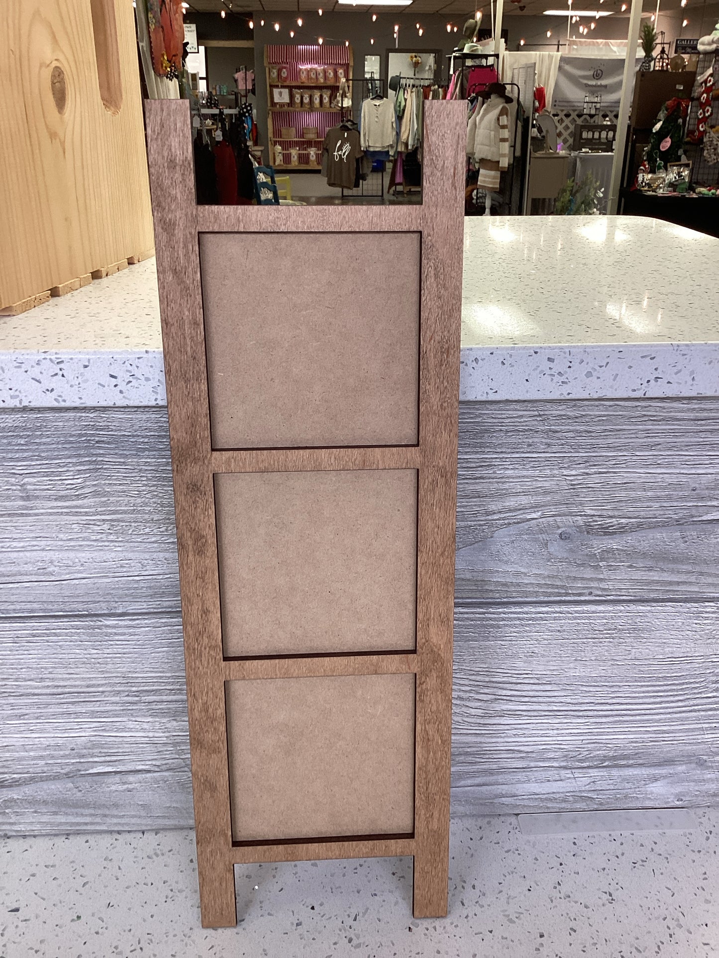 3 square Brown Ladder