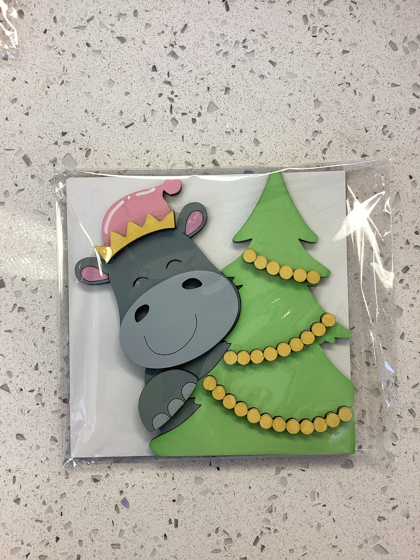 Square Hippo w/ Tree